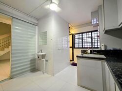 Blk 405 Hong Kah Court (Jurong West), HDB Executive #601893391